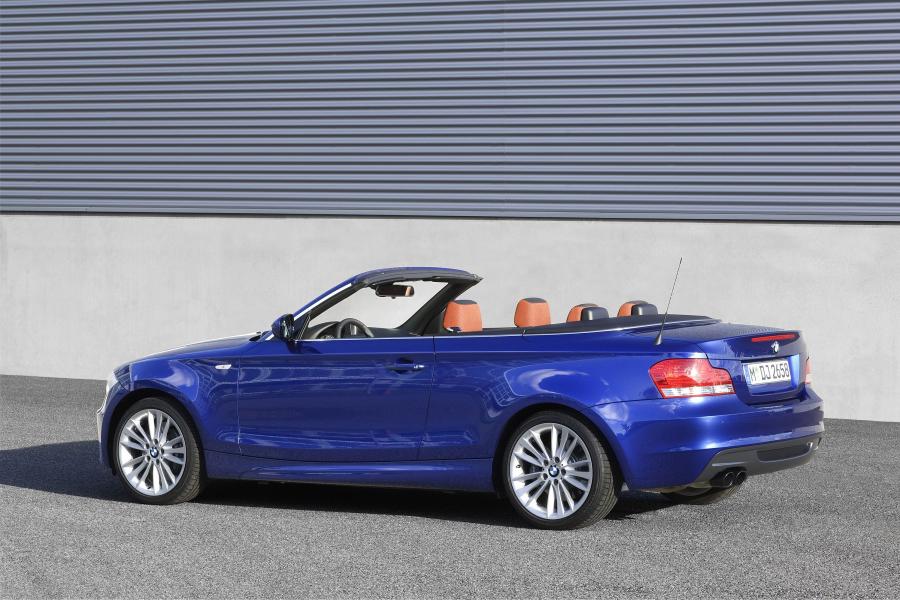  BMW 135i Convertible 2007 года  (фото 3 из 9)